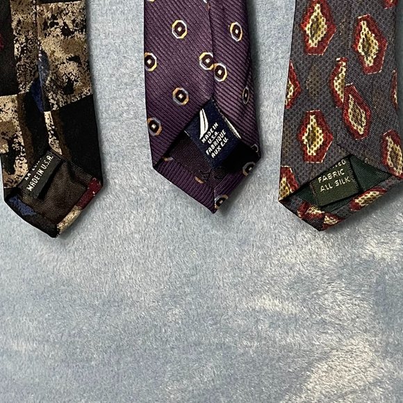 Bundle of 4 100% Silk Used Neckties. Made in the USA. - Picture 6 of 6